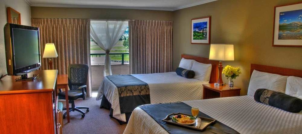 Fairmont Hot Springs Resort Anaconda Bagian luar foto